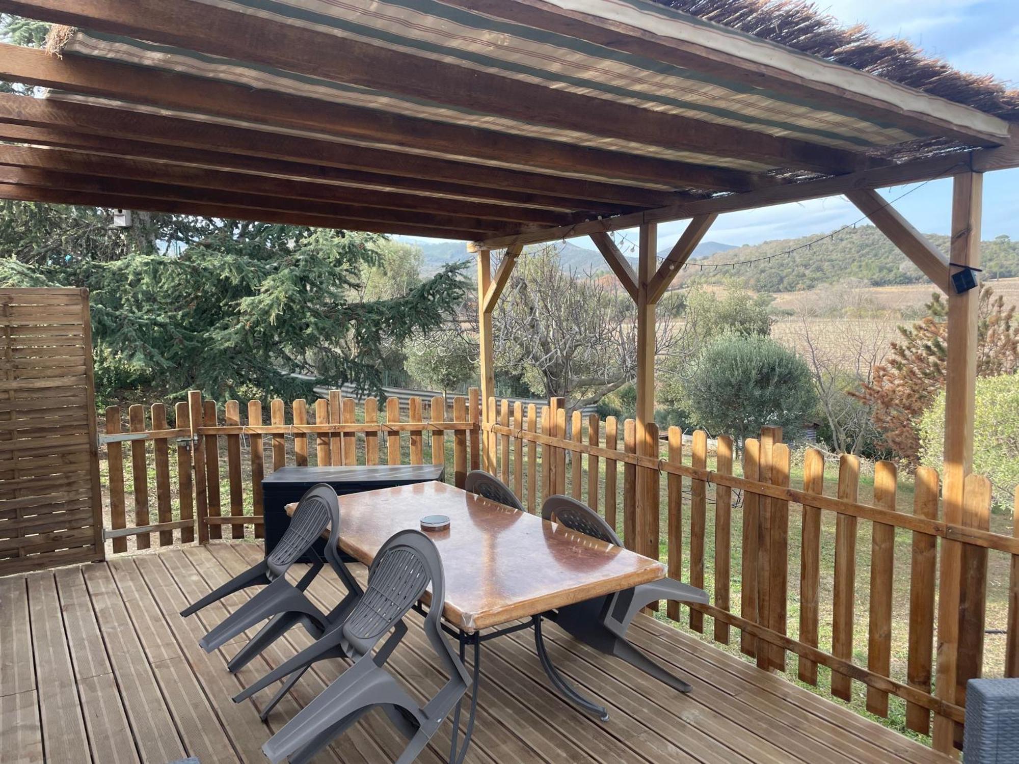 Gite De L'Auxineill Castelnou Exterior photo